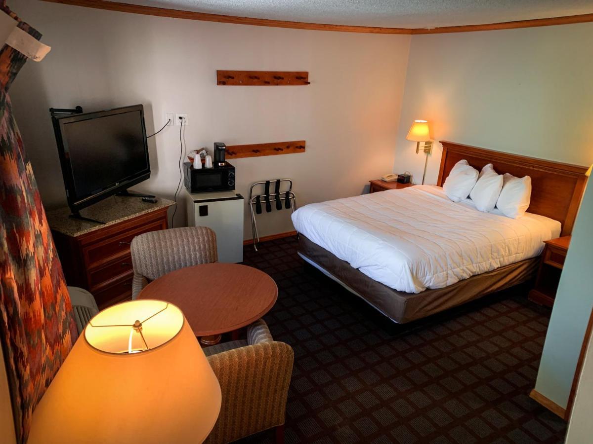 Ventura Grand Inn Mammoth Lakes Bagian luar foto