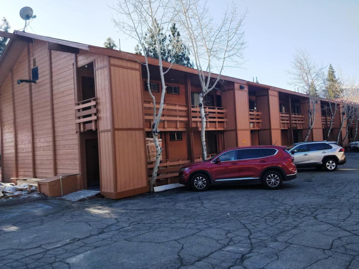 Ventura Grand Inn Mammoth Lakes Bagian luar foto