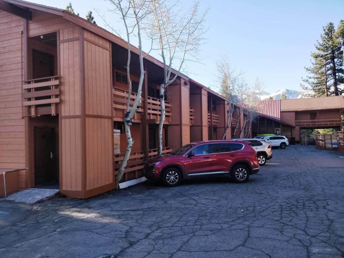 Ventura Grand Inn Mammoth Lakes Bagian luar foto