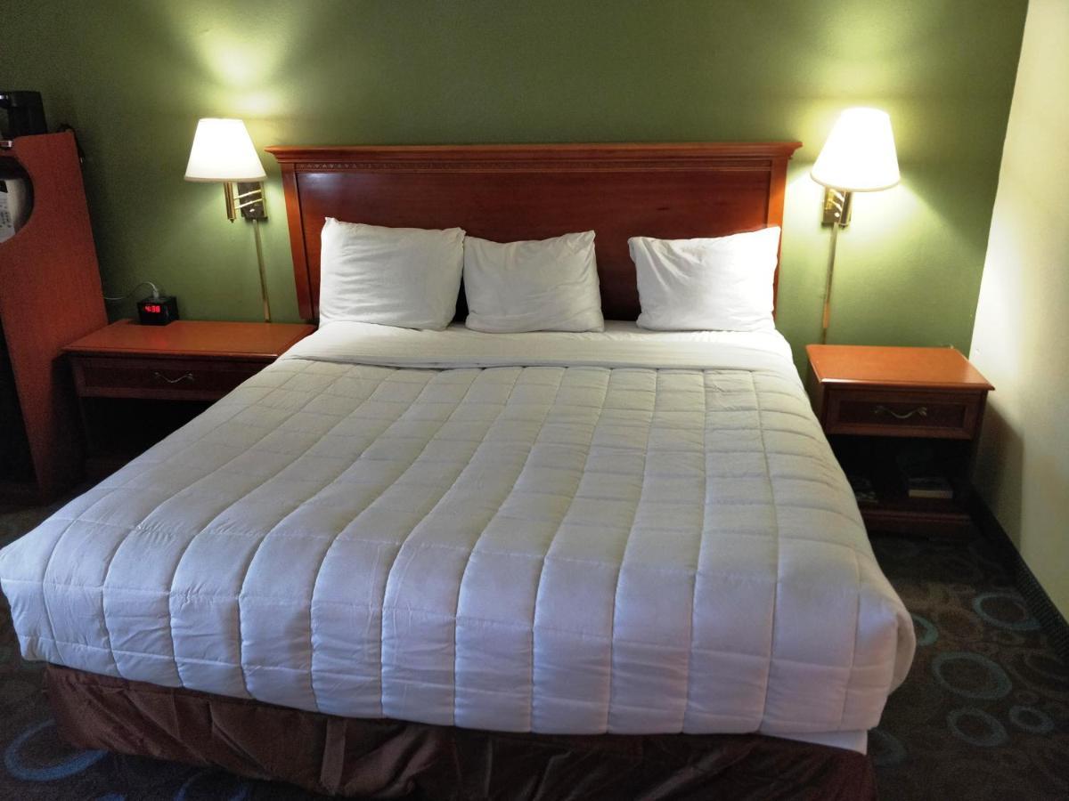 Ventura Grand Inn Mammoth Lakes Bagian luar foto