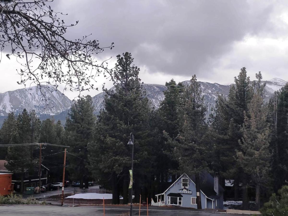 Ventura Grand Inn Mammoth Lakes Bagian luar foto